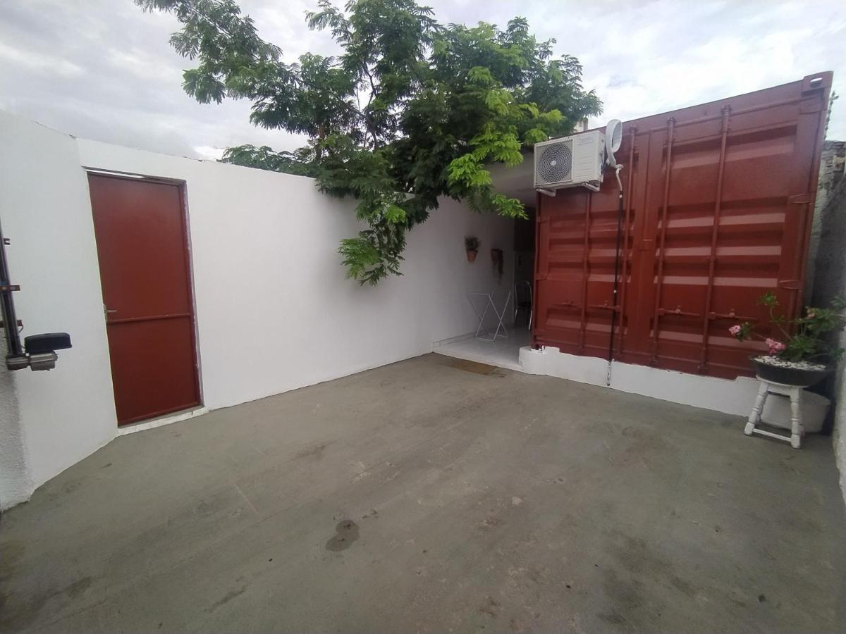 Container Lb Com Garagem Para Carros De Ate 4,5M Боа Виста Екстериор снимка